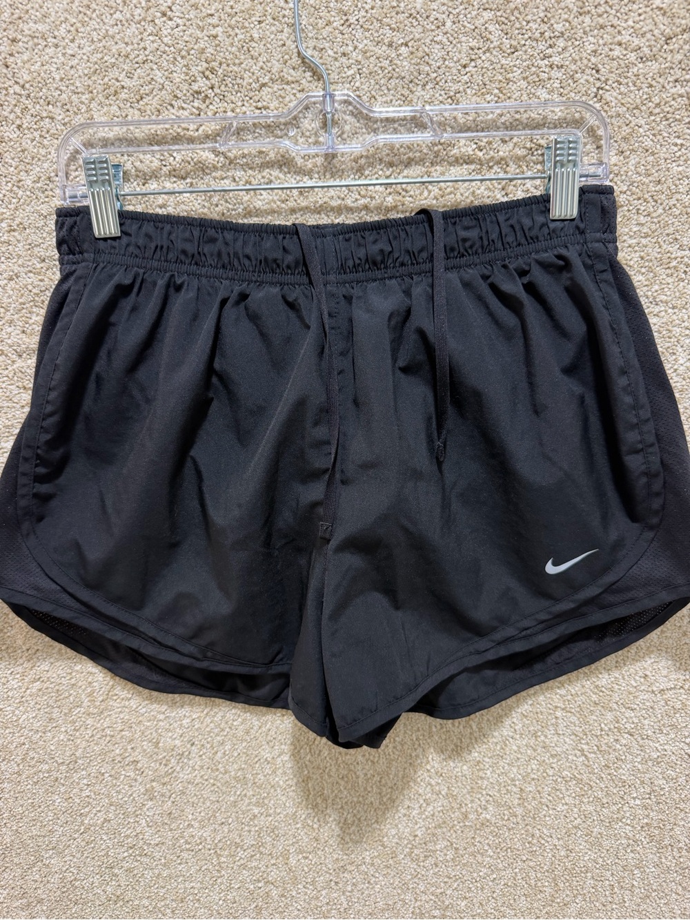 Nike black shorts mesh sides drawstring gym workout running hiking athleisure L